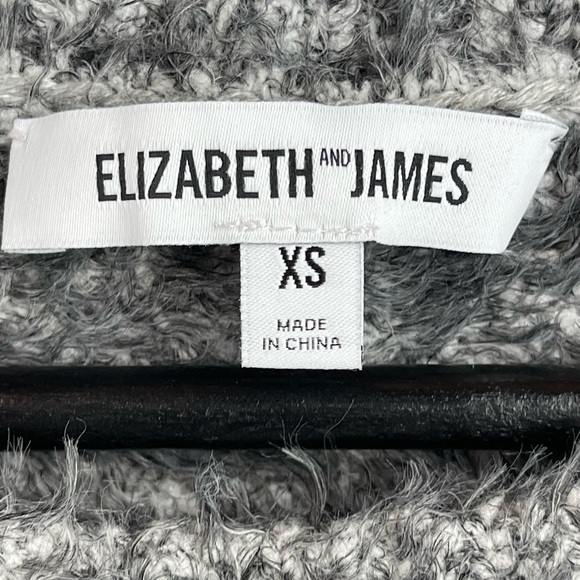 Elizabeth And James Gray Fuzzy Sweater Size XS - Picture 4 of 5